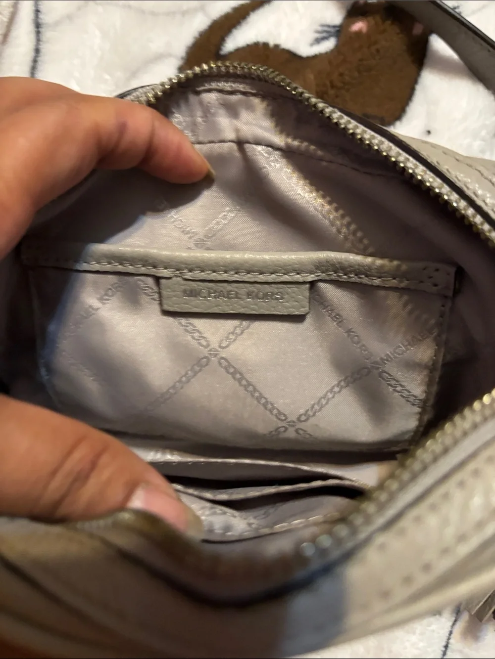 Michael Kors compact pebbled